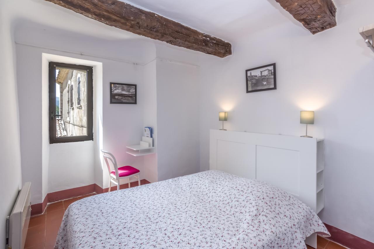 Chambre D'Hotes - Ferme De Chanteraine Aiguines Exterior photo